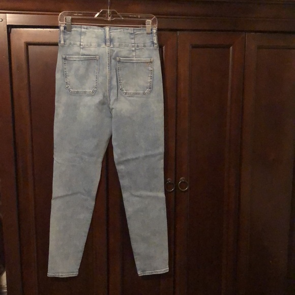 American Eagle Jeans - Picture 2 of 3